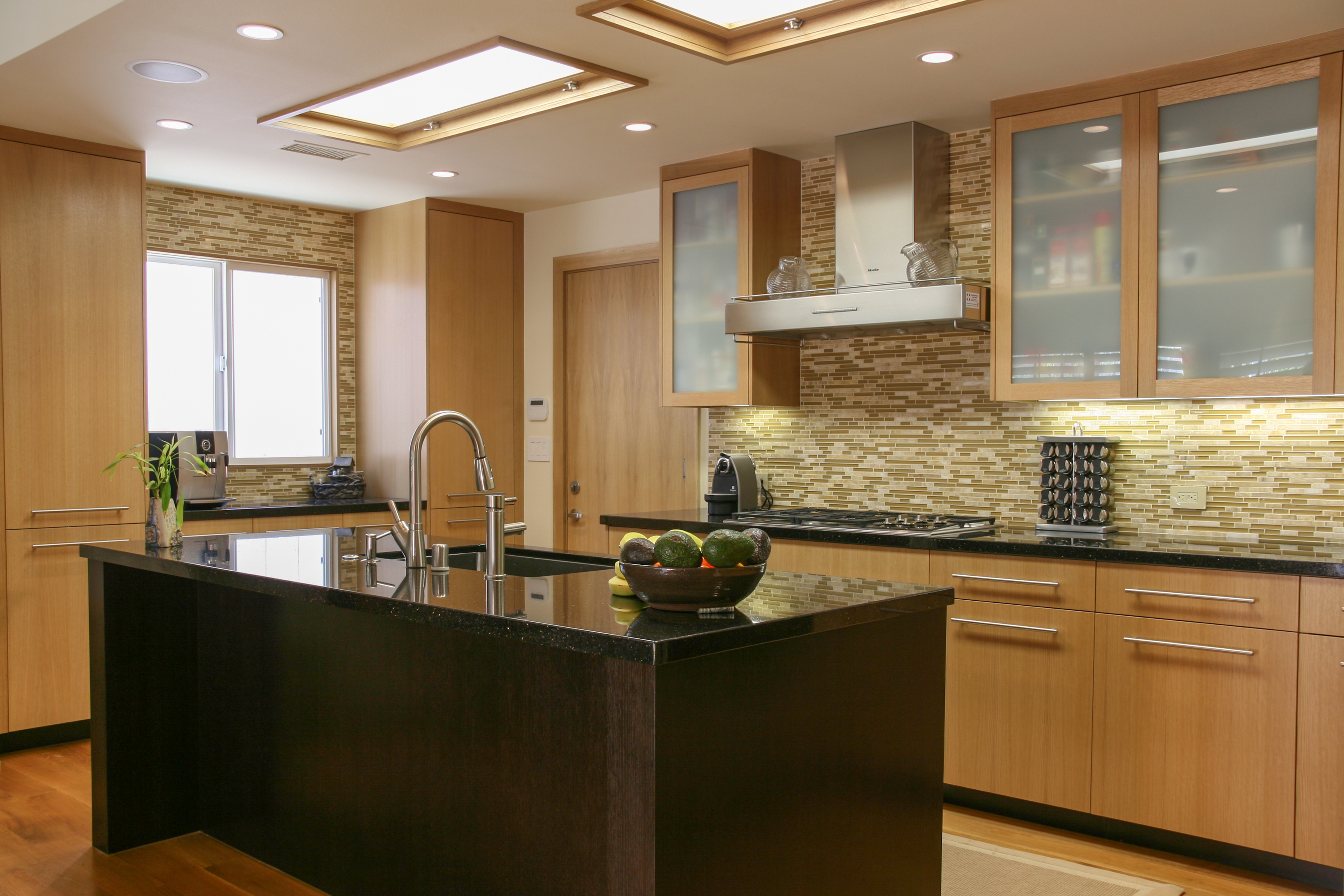 Custom Rift Oak Kitchen Cabinets | Doopoco Enterprises